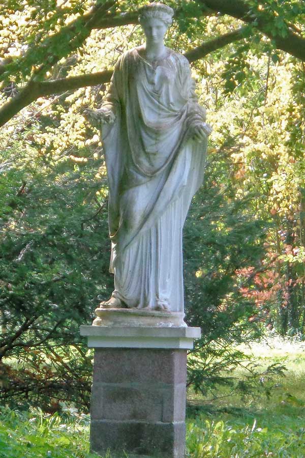 Flora Statue Eutin